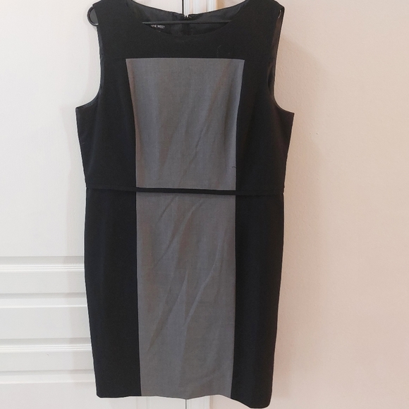 NINE WEST Woman Black and Gray Dress Size 16 - Picture 8 of 9